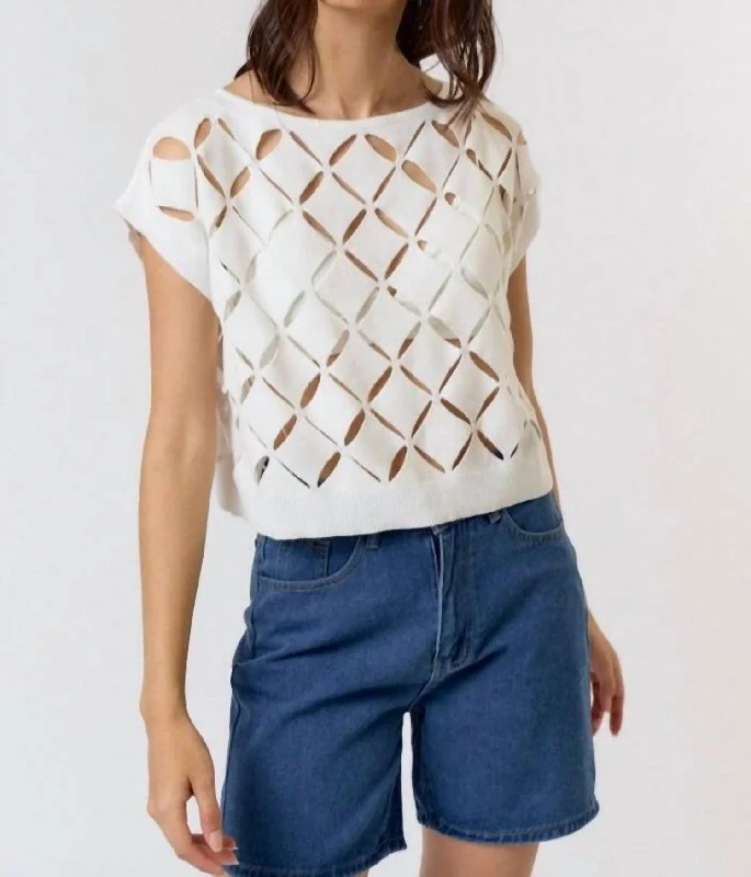 Cut Out Detail Sweater Top In Off-White