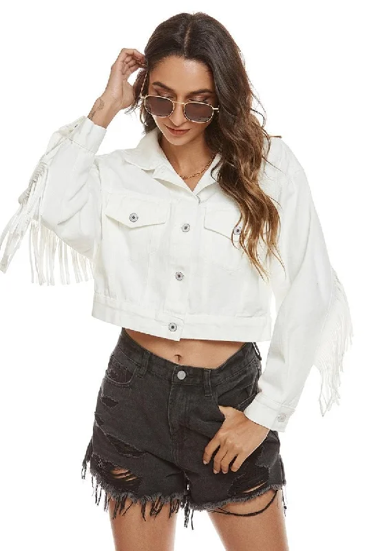 TASSEL DETAILED BUTTON CLOSURE CROP DENIM JACKET