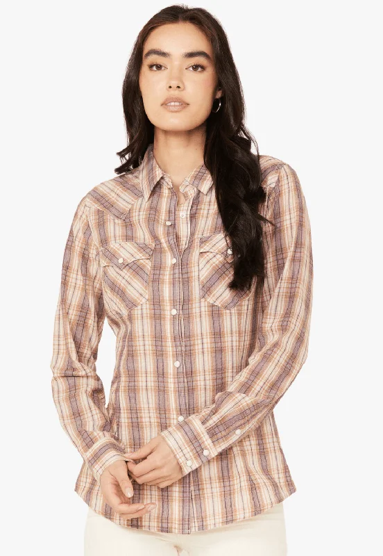 Wrangler Womens Western Snap Long Sleeve Shirt