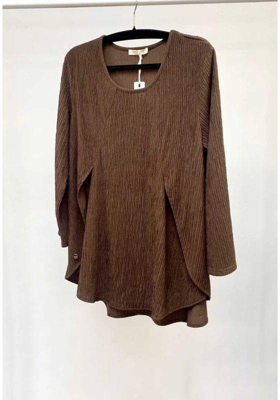 Malissa J Ribbed Long Sleeve One Size Top, Chocolate Brown