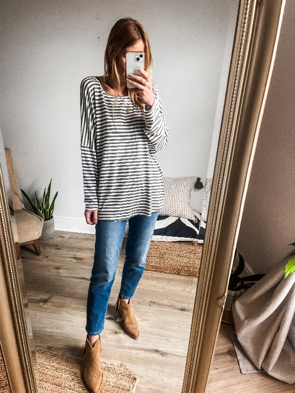 Striped Round Neck Long Sleeve Jersey Top